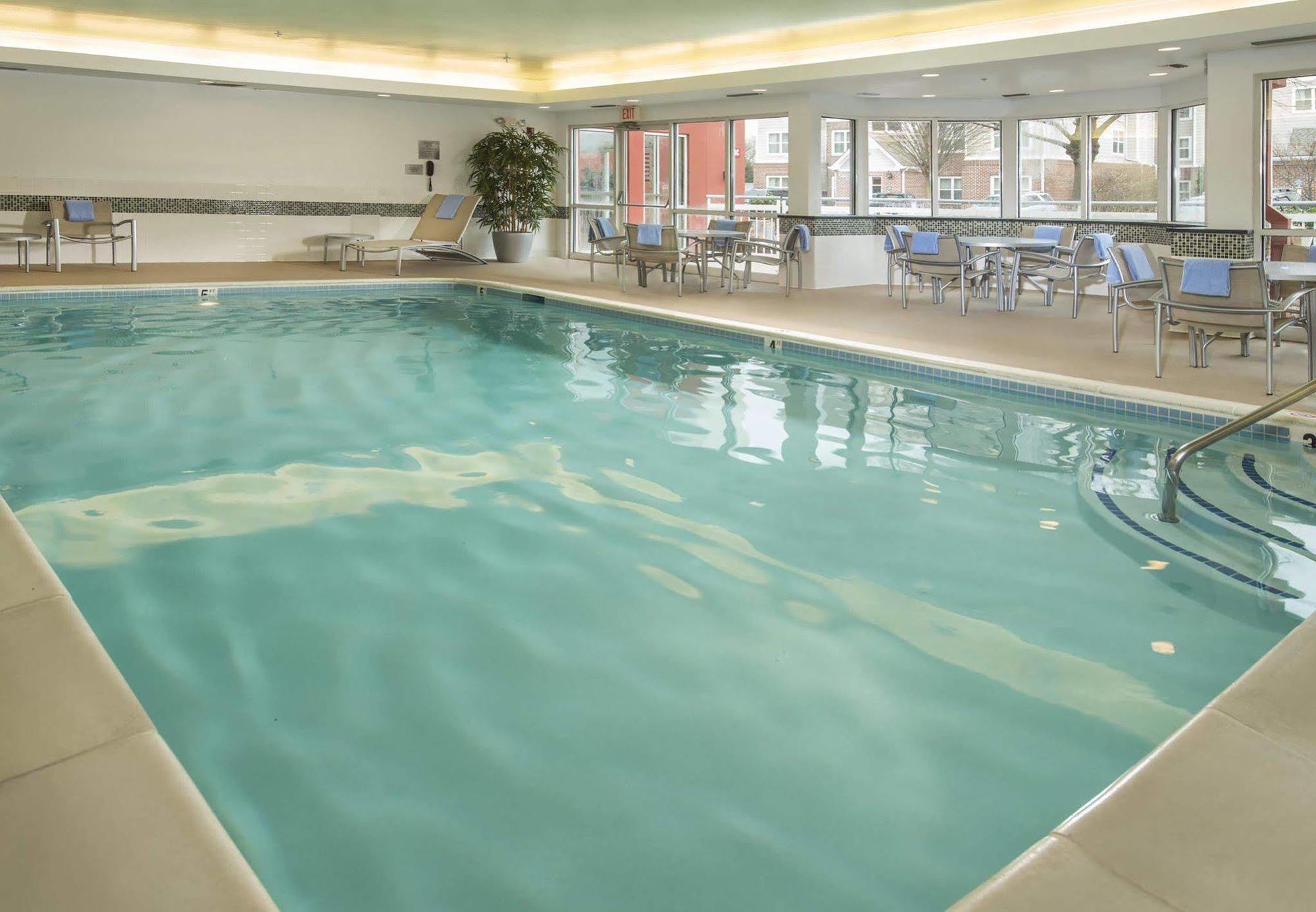 Fairfield Inn & Suites By Marriott Frederick Exteriér fotografie